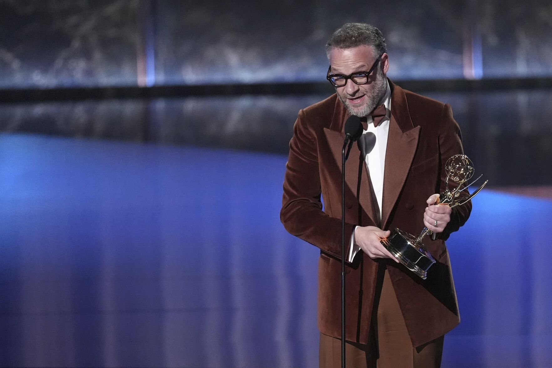 emmys-2025-seth-rogen-award.JPG